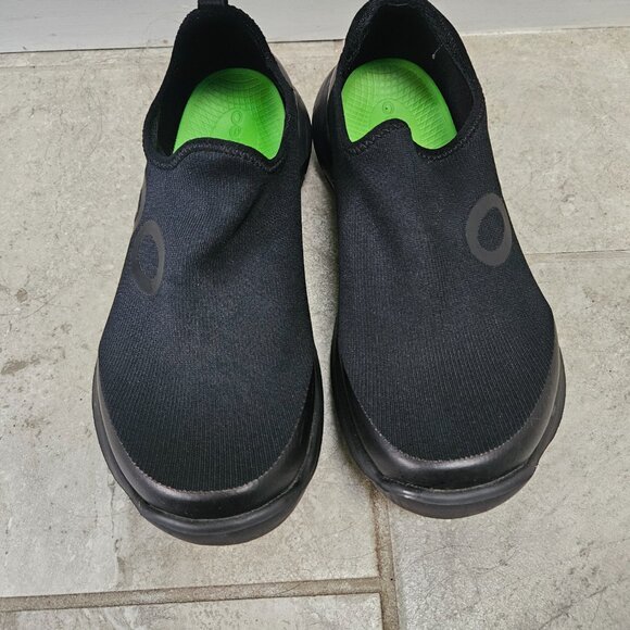 Oofos Oomg Sport slip ons size 6.5 - Picture 7 of 7